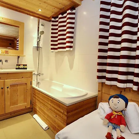 De 175m² à Le Praz - Confort Et Charme Pour 10 Personnes - Sauna Et Terrasse - Fr-1-575-11 Courchevel